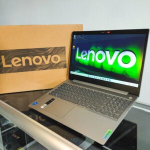 Laptop LENOVO Core i3 11th TOUCH NUEVA! | 8GB | 256GB SSD | HDMI