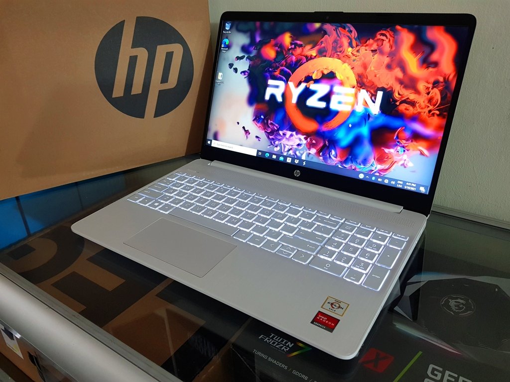 HP táctil AMD Gold nueva! | Gráfica 2GB | 8GB | full velocidad y elegancia