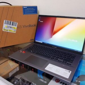 Asus Ryzen 3 NUEVA! | 8GB | 256GB SSD | 14 FHD 1080 con full velocidad y muy liv