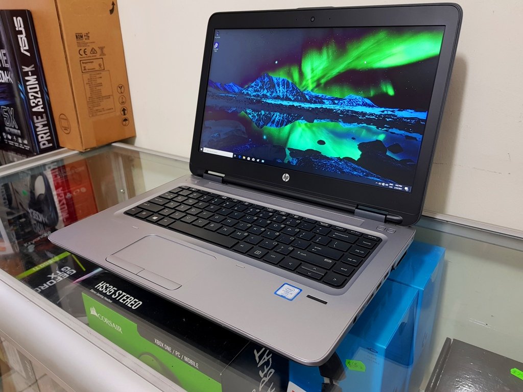 Laptop para Diseño y Progra | 8GB RAM | SSD | Bluetooth | 14 FHD 1080 |
