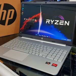 HP Ryzen 5 Onceava GEN NUEVA! | 8GB | Bluetooth | HDMI | 12 núcleos | 15.6
