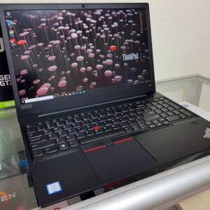 Lenovo ThinkPad i5 octacore 3.90 GHz | 8GB | HDMI | Bluetooth | 15.6 FHD 1080 IP