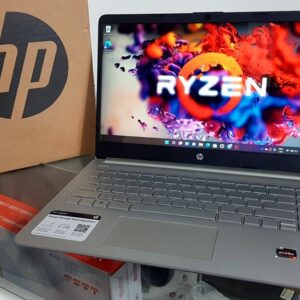 HP Ryzen 3 NUEVA! | RADEON VEGA 2GB | 8GB DDR4 | 128GB SSD | Pantalla de 14 |