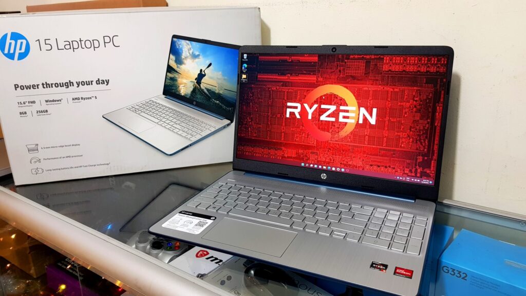 HP Ryzen 5 | 12 núcleos 11GEN NUEVA! | 8GB | 256GB SSD | 15.6 FHD 1080 | RADEON