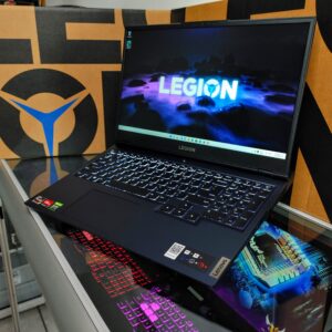LENOVO LEGION Ryzen 5-5600H up 4.20 GHz (Equivalente a un Core i9-10980HK)