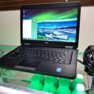 Dell i5 2.90 GHz  | 8GB RAM | SSD 256GB | Bluetooth | HDMI