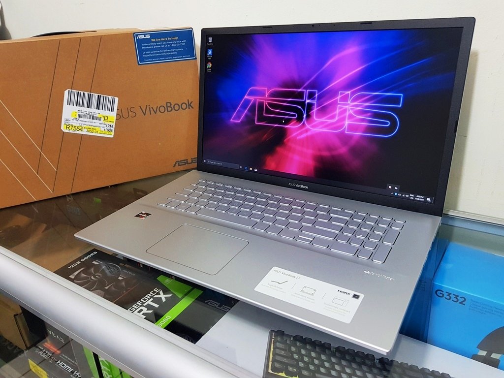 Asus Ryzen 3 17.3 9th GEN NUEVA! | 8GB | 256GB SSD | Gran pantalla de 17.3 FHD