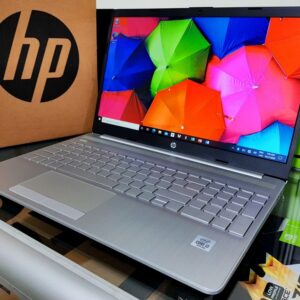 HP 15 touchscreen Décima GEN NUEVA! | 8GB | WEB CAM HD | HDMI | Bluetooth